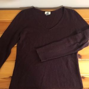 Comfortable, lightweight maroon sweater